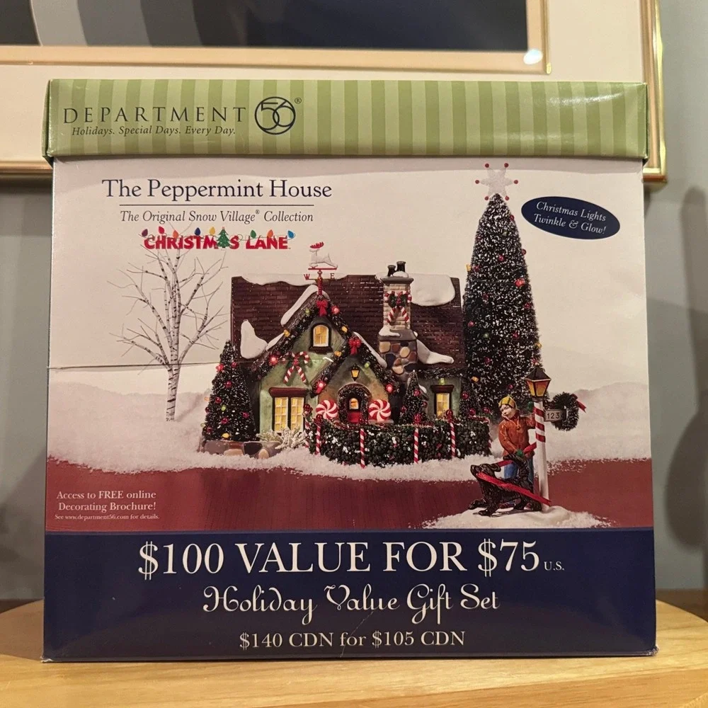 Department 56 The Peppermint House Snow Village Lighted Dept 56 w/ Box
